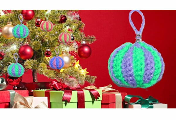 How To Crochet A Christmas Tree Bulb Pattern Tutorial How To Crochet A Christmas Tree Bulb Pattern Tutorial