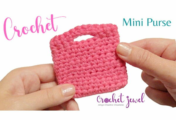 How To Crochet A Mini Purse Pattern Tutorial How To Crochet A Mini Purse Pattern Tutorial