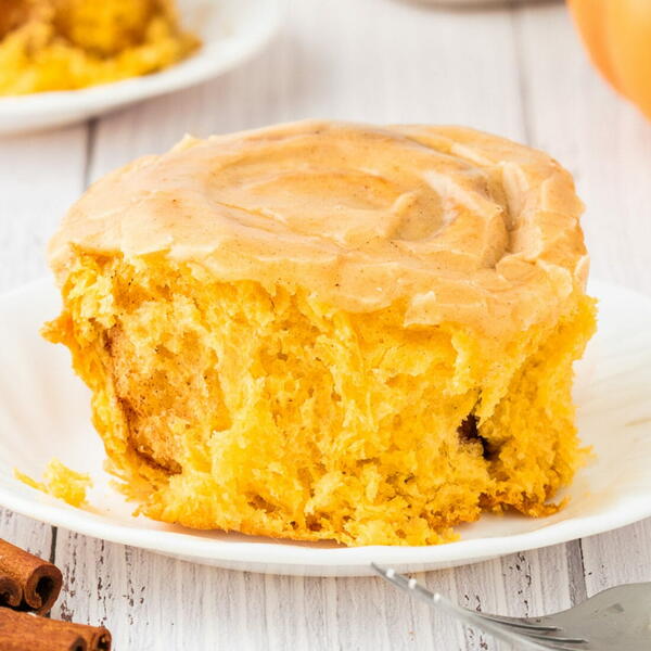 Pumpkin Cinnamon Rolls Pumpkin Cinnamon Rolls