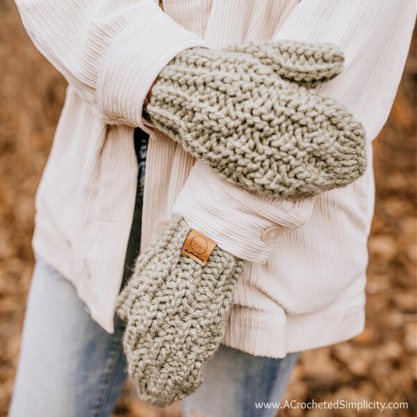 Frosty Air Chunky Crochet Mittens Frosty Air Chunky Crochet Mittens