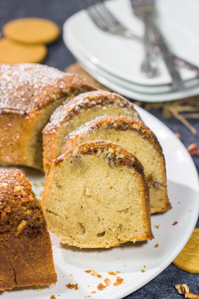 Gingersnap Pound Cake Gingersnap Pound Cake