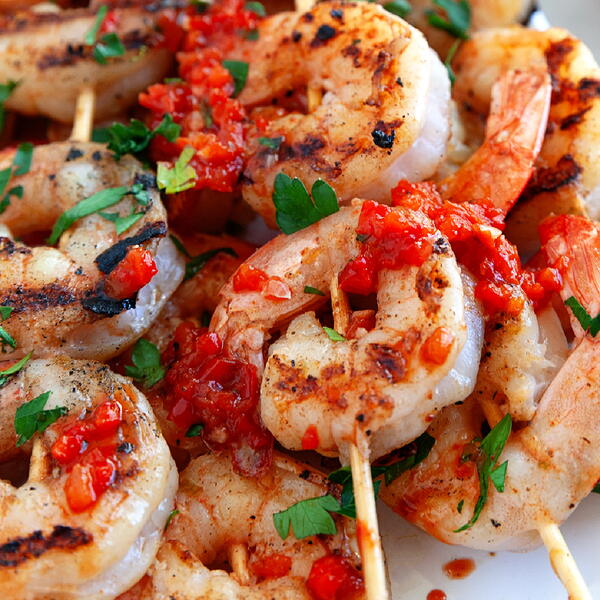 Grilled Shrimp Kebobs With Red Pepper Sauce Grilled Shrimp Kebobs With Red Pepper Sauce