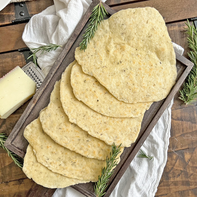 10-minute Rosemary Cheese Flatbreads | Easy No Bake + No Yeast Recipe
