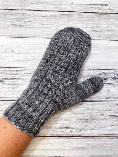 Mock Cable Mittens adult Mock Cable Mittens (adult)