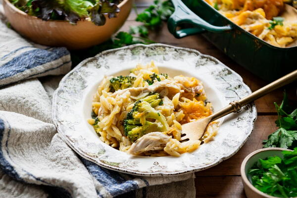 Dump-and-bake Cheesy Chicken Orzo Casserole With Broccoli Dump-and-bake Cheesy Chicken Orzo Casserole With Broccoli