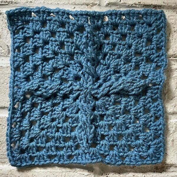 Cabled Granny Square Cabled Granny Square