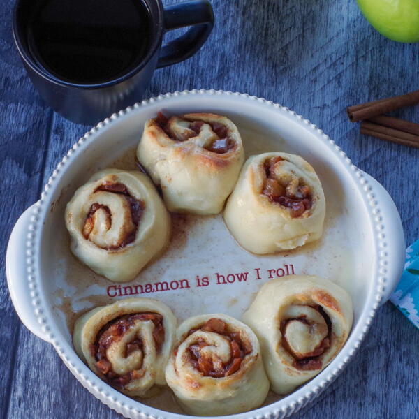 Apple Pie 2 Ingredient Dough Cinnamon Buns Apple Pie 2 Ingredient Dough Cinnamon Buns