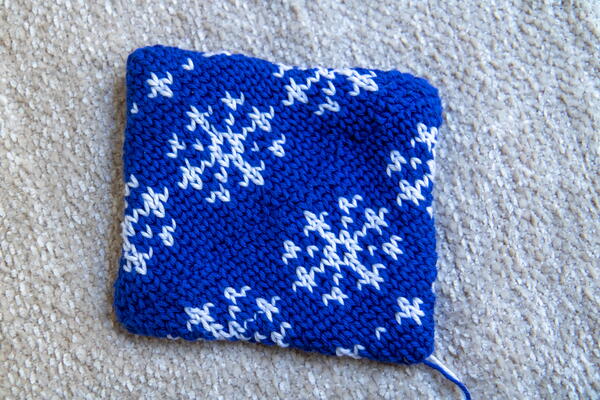 Snowflake Double-thick Diagonal Potholder Snowflake Double-thick Diagonal Potholder