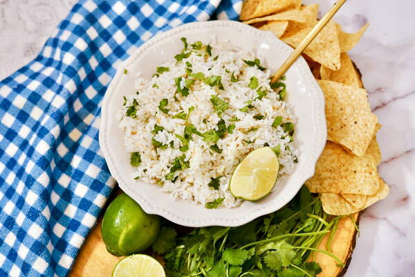 Easy Copycat Cilantro Lime Chipotle Rice Recipe Easy Copycat Cilantro Lime Chipotle Rice Recipe