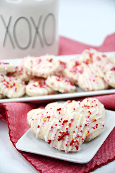 Mini Valentine Shortbread Cookies Mini Valentine Shortbread Cookies