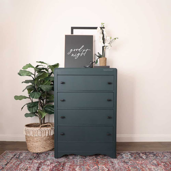 Chalk Painted Dresser In Green Chalk Painted Dresser In Green