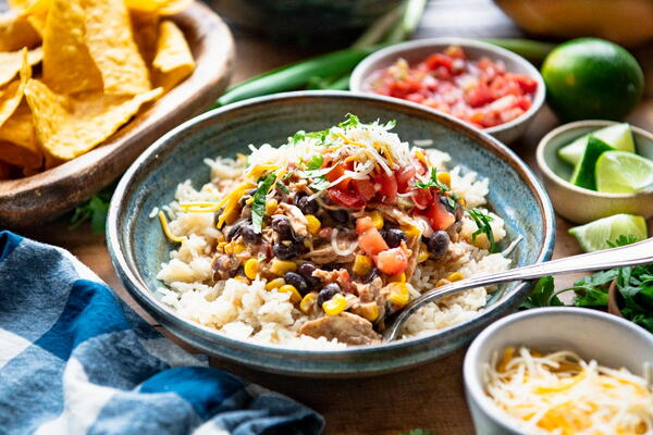 Slow Cooker Fiesta Chicken Slow Cooker Fiesta Chicken