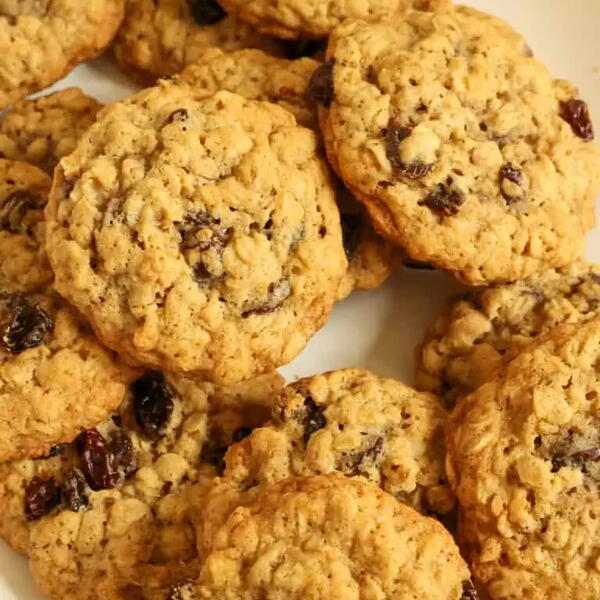 Oatmeal Raisin Cookies Oatmeal Raisin Cookies