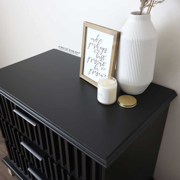 Dresser With Wood Slatt Dresser With Wood Slatt