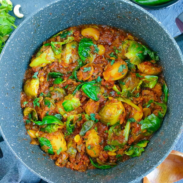 Easy One Pot Brussels Sprouts Curry indian Spiced Easy One Pot Brussels Sprouts Curry (indian Spiced)
