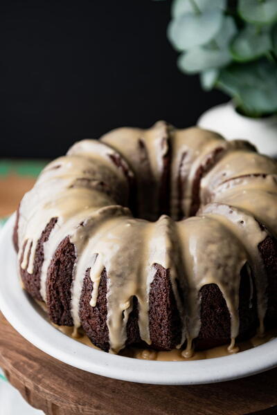 Guinness Chocolate Cake With Irish Whiskey Glaze Guinness Chocolate Cake With Irish Whiskey Glaze