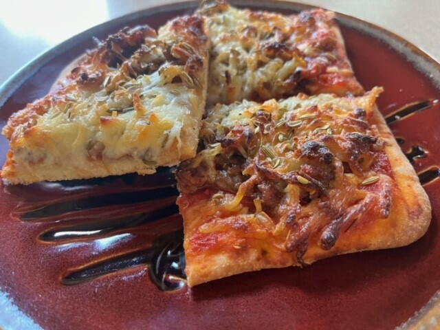Sausage And Fennel Flatbread Pizza Sausage And Fennel Flatbread Pizza