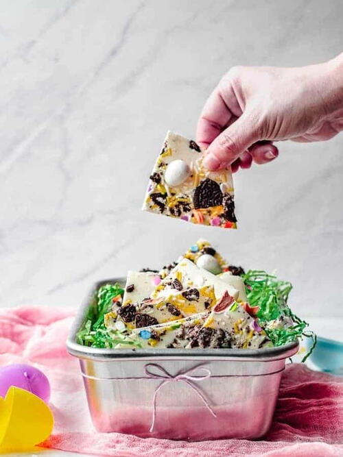 White Chocolate Oreo Easter Bark White Chocolate Oreo Easter Bark