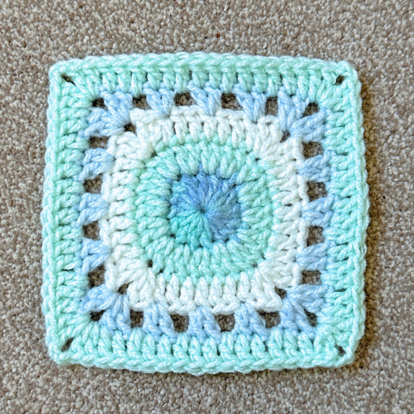 Blooming Granny Square Blooming Granny Square
