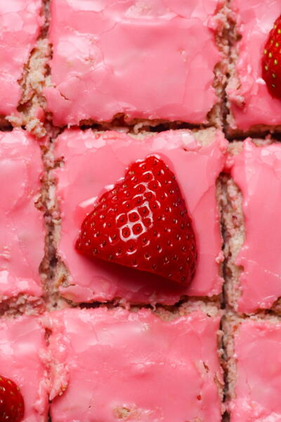Strawberry Brownies Strawberry Brownies
