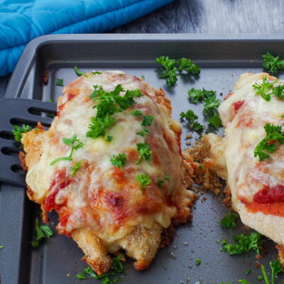 Healthy One Pan Chicken Parmesan