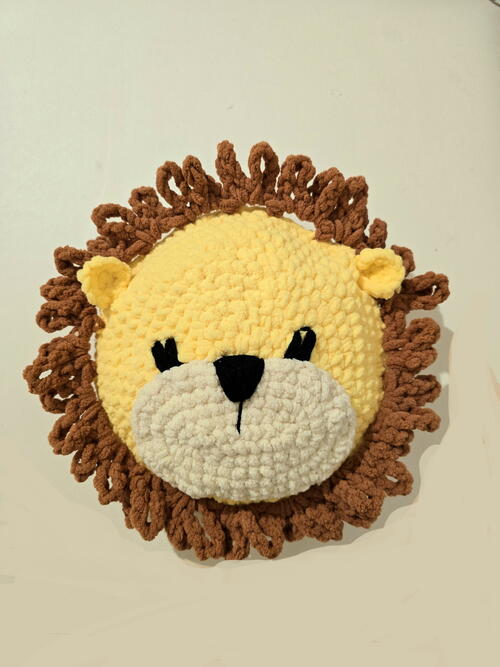 Lion Pillow Lion Pillow