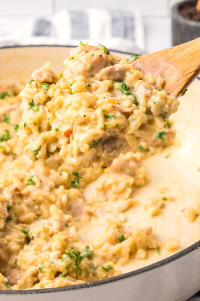 Creamy Chicken And Rice one Pot Creamy Chicken And Rice (one Pot!)
