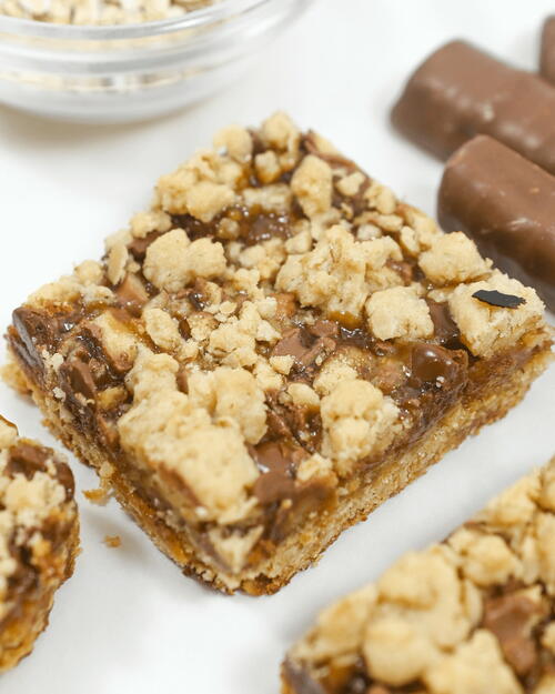 Twix Oatmeal Caramel Bars Twix Oatmeal Caramel Bars
