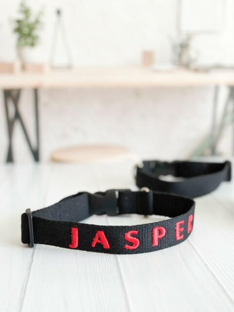 Machine Embroidered Dog Collars and Leash Machine Embroidered Dog Collars and Leash