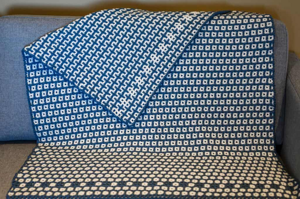 Interlocking Crochet Blanket Interlocking Crochet Blanket
