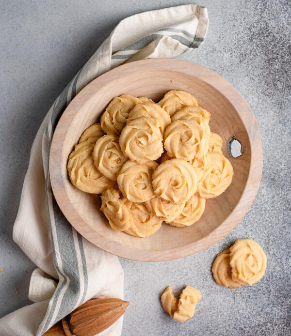 Lemony Spritz Cookies Lemony Spritz Cookies