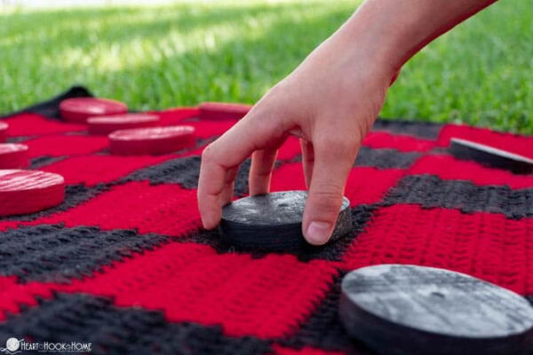 Giant Crochet Checkers Game Giant Crochet Checkers Game