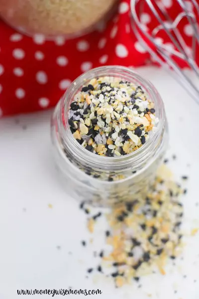 Homemade Everything Bagel Seasoning Homemade Everything Bagel Seasoning