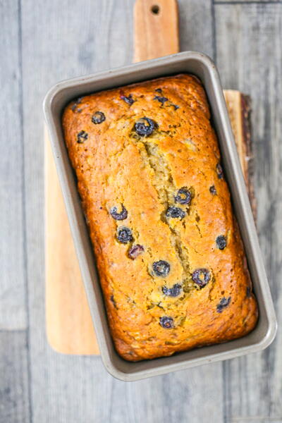 Easy Blueberry Banana Bread Easy Blueberry Banana Bread