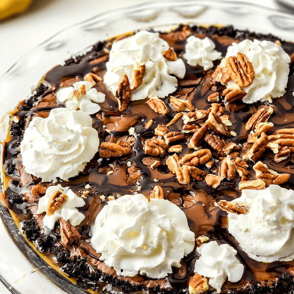 Turtle Brownie Pie Turtle Brownie Pie