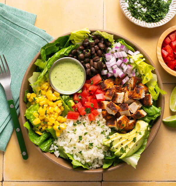 Southwest Chicken Burrito Bowls with Cilantro Lime Crema Southwest Chicken Burrito Bowls with Cilantro Lime Crema