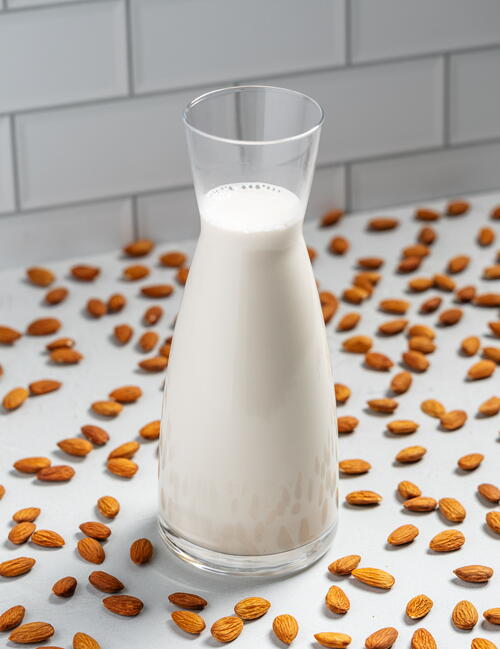 Vanilla Almond Milk Vanilla Almond Milk