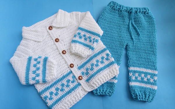 Unique Embroidered Designed Cardigan Unique Embroidered Designed Cardigan