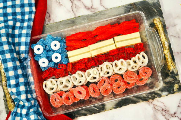 Patriotic Summer Candy Charcuterie Board Patriotic Summer Candy Charcuterie Board