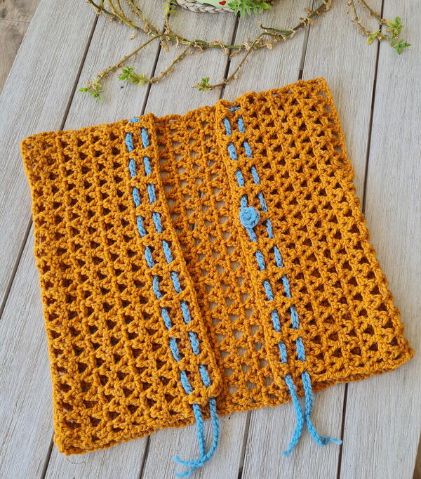 West Cropped Vest Cardigan West Cropped Vest / Cardigan