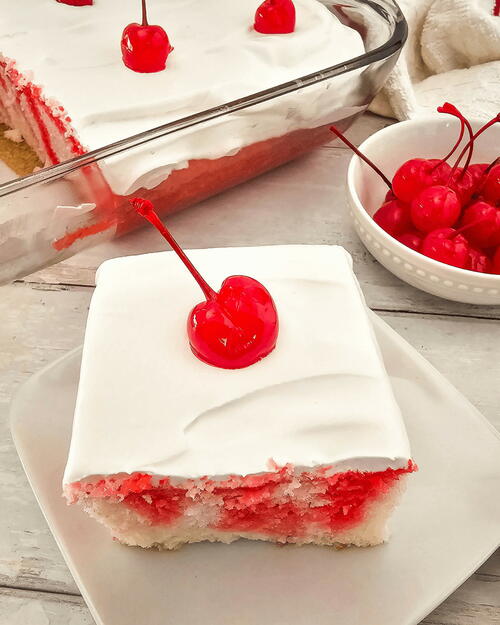 Cherry Poke Cake Cherry Poke Cake