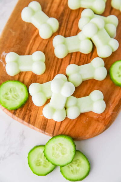 Easy Cucumber Yogurt Dog Treats frozen Dog Treats Easy Cucumber Yogurt Dog Treats (frozen Dog Treats!)