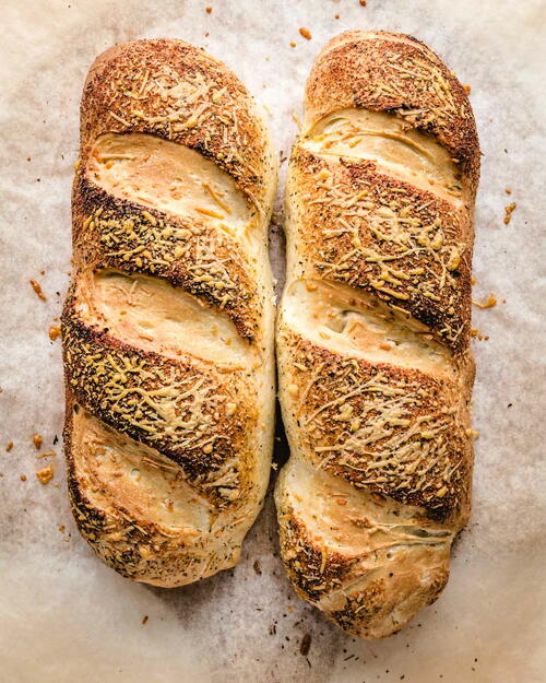 Crusty Homemade Italian Herb Cheese Bread Crusty Homemade Italian Herb Cheese Bread