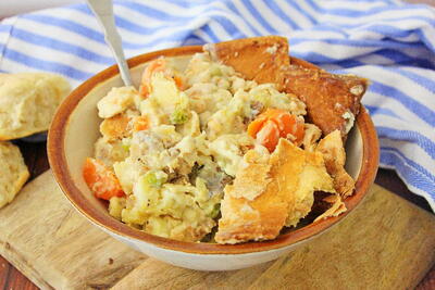 Hearty Vegetable Chicken Pot Pie Casserole Recipe