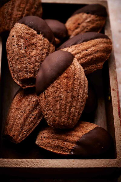 Double Chocolate Madeleines Double Chocolate Madeleines