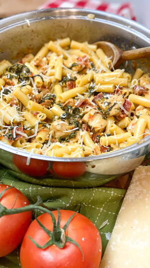 Creamy Tuscan Chicken Pasta Creamy Tuscan Chicken Pasta