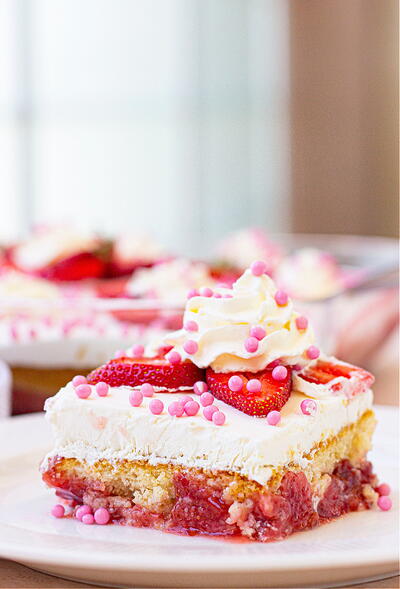 Strawberry Dump Cake Strawberry Dump Cake
