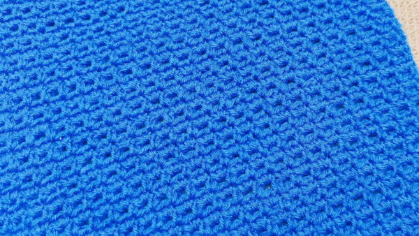 How To Crochet A Easy Sieve Stitch Blanket How To Crochet A Easy Sieve Stitch Blanket