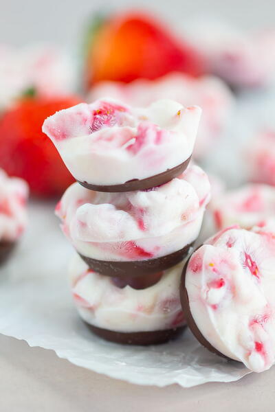 Strawberry Yogurt Bites Strawberry Yogurt Bites