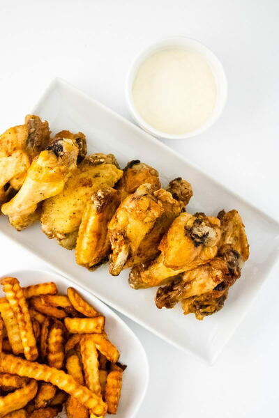 copycat Buffalo Wild Wing Lemon Pepper Wings {copycat} Buffalo Wild Wing Lemon Pepper Wings